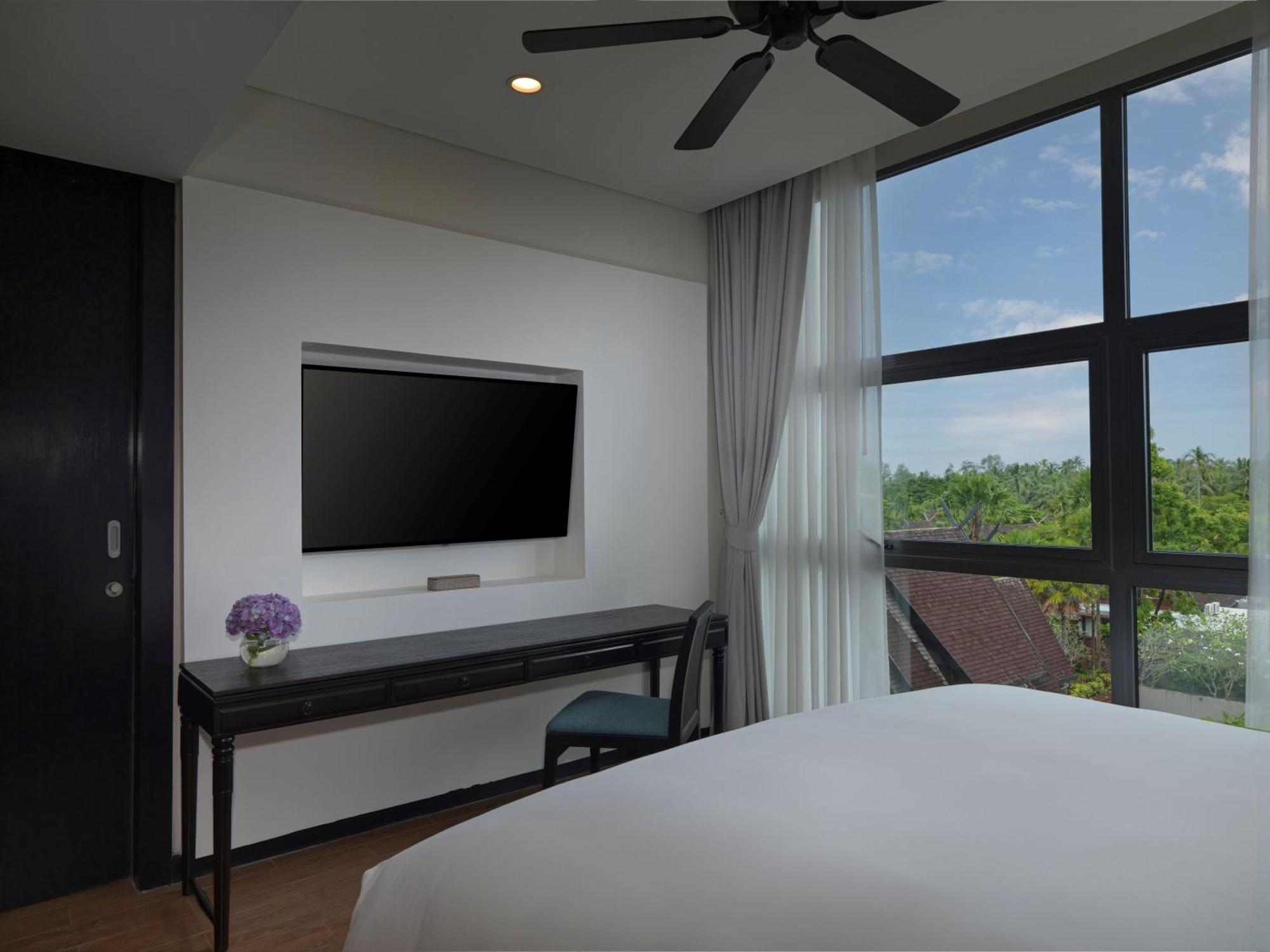 Avani Plus Mai Khao Phuket Suites Екстер'єр фото