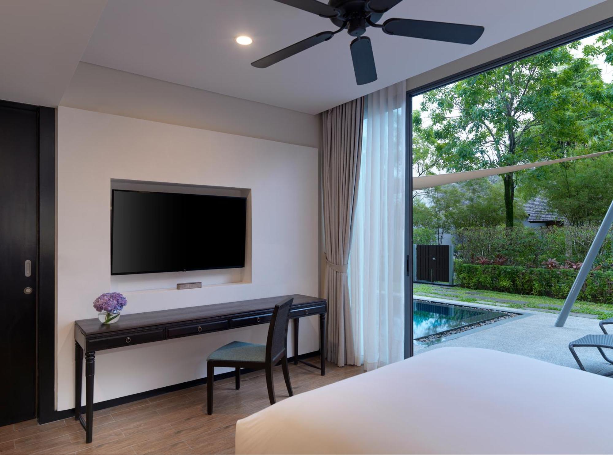 Avani Plus Mai Khao Phuket Suites Екстер'єр фото