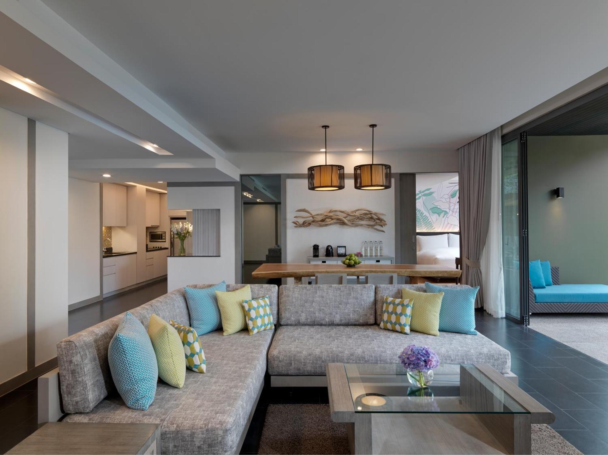 Avani Plus Mai Khao Phuket Suites Екстер'єр фото