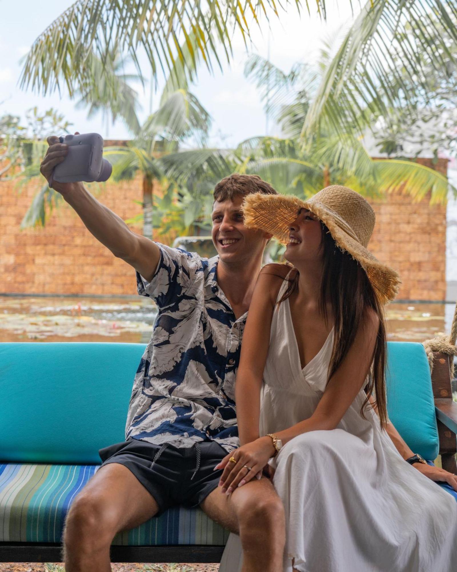 Avani Plus Mai Khao Phuket Suites Екстер'єр фото